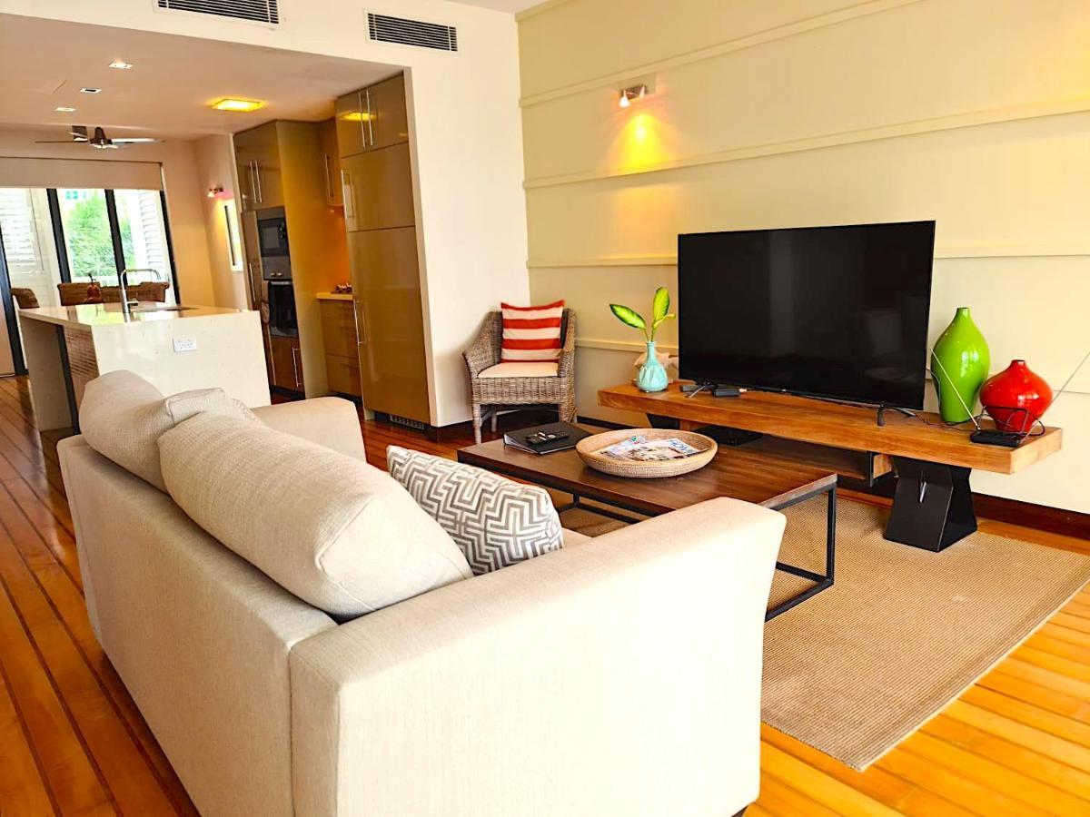 Boathouse Port Of Airlie Apartment Airlie Beach Exterior foto